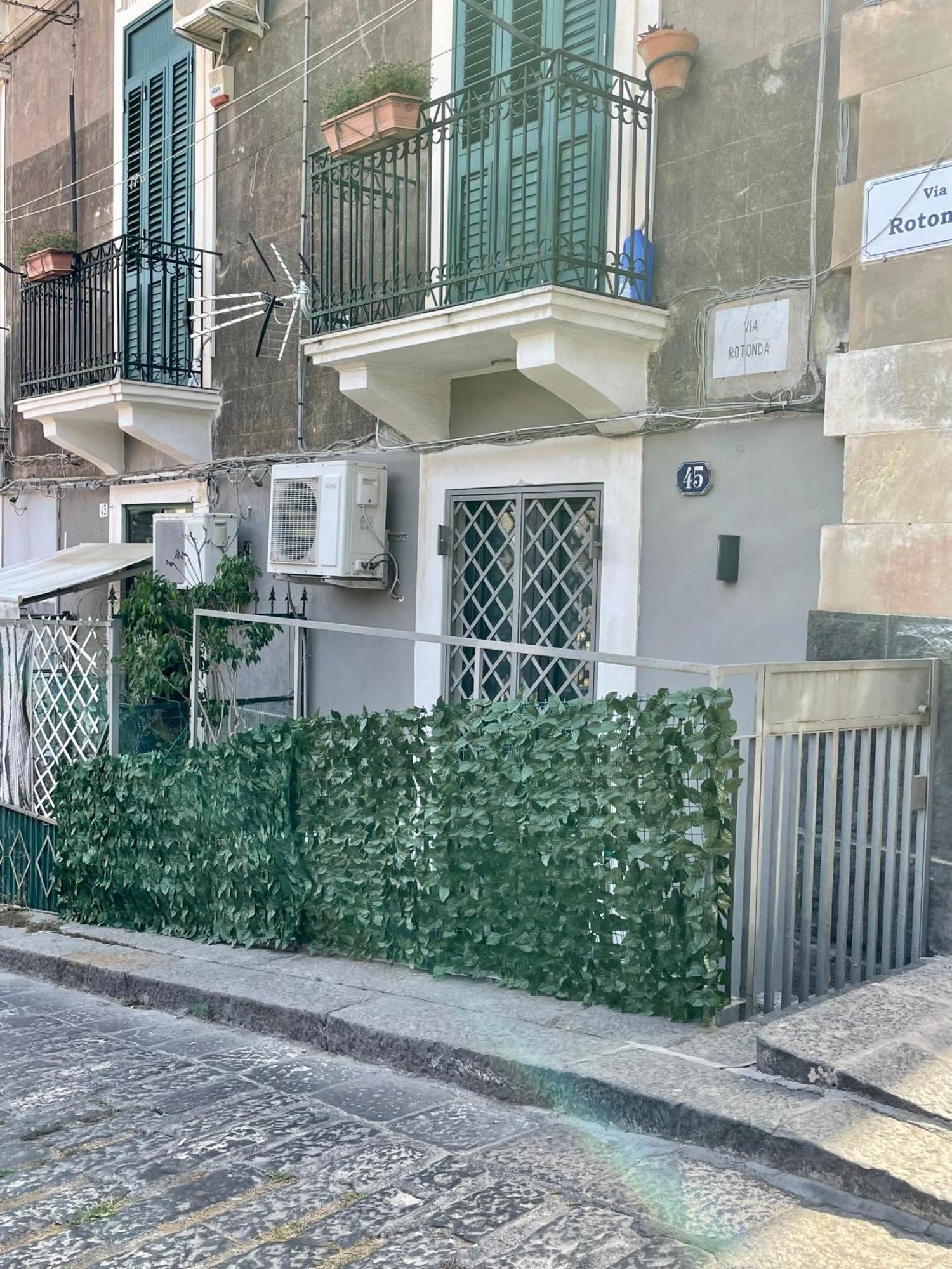 Homesuite45 Catania Exterior photo